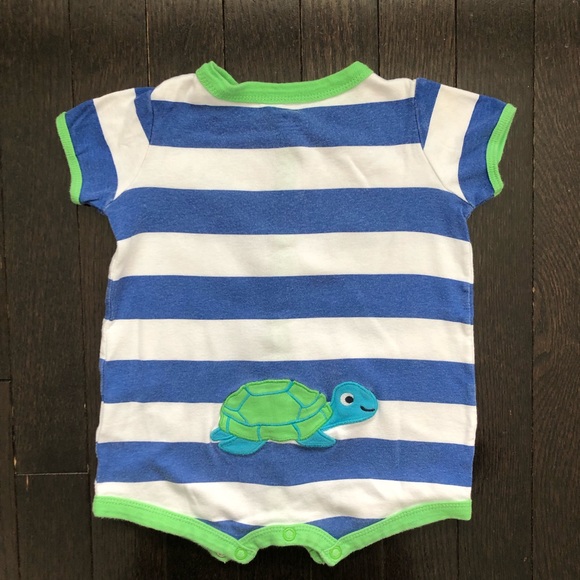 Bundle 2 Carter’s Short Sleeve Rompers 3-6 Months - Picture 3 of 10